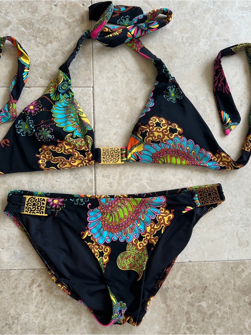 TRINA TURK Stylish Black/Neon Paisley 2-Piece Bikini, Golden Hardware, Sz 4, EUC